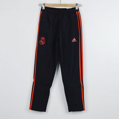 Pantaloni Real Madrid...